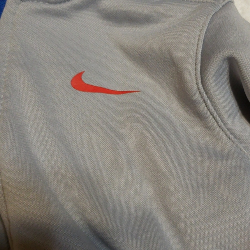 Matching set - Picture 5 of 5